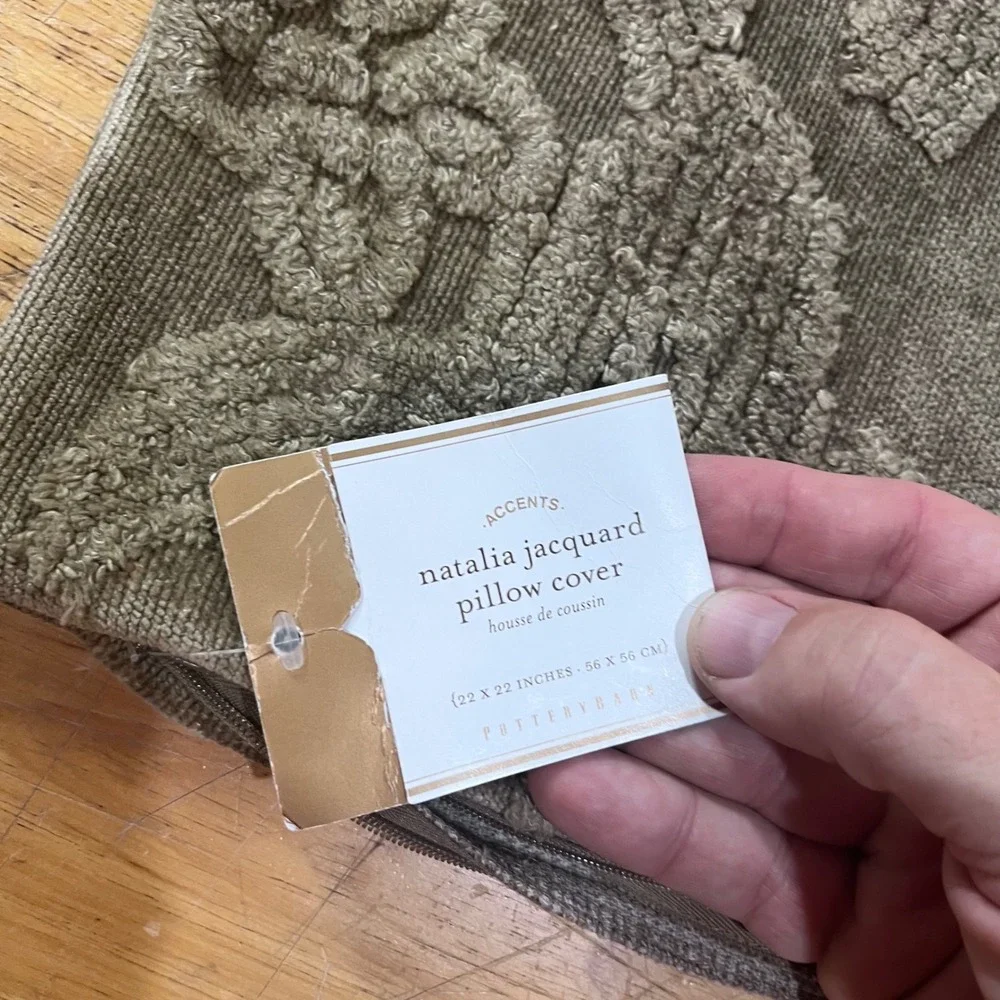 Pottery Barn Natalia Jacquard Pillow Cover 22x22 Green NWT Floral Damask